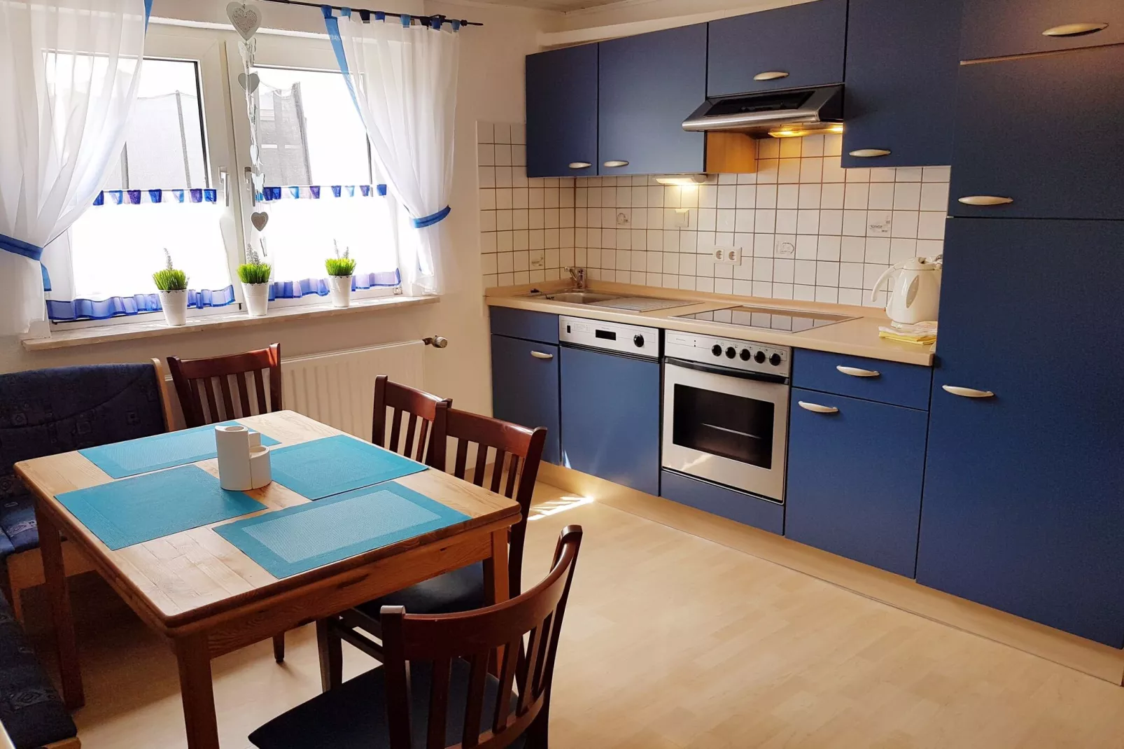 Ferienwohnung Lichte-Küche