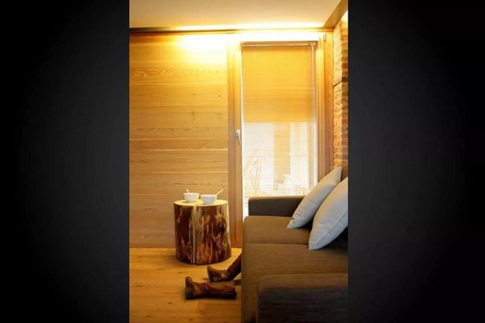 Le Do None Grande-Living room