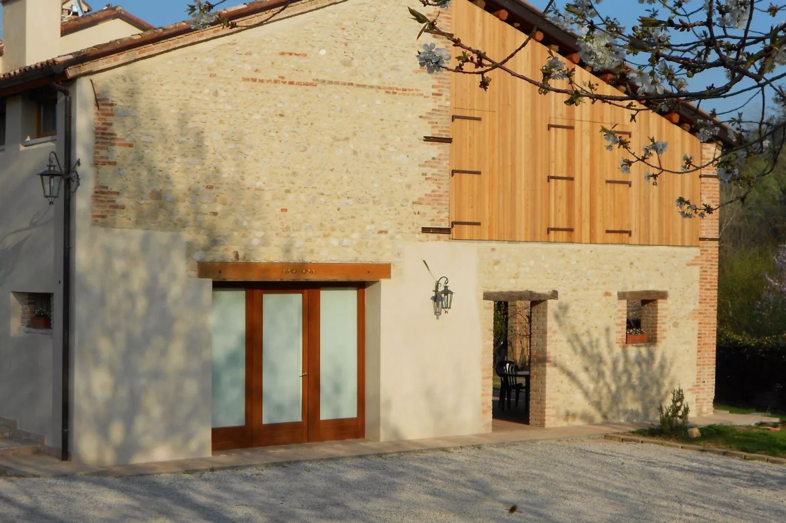 Le Do None Tre-Exterior summer