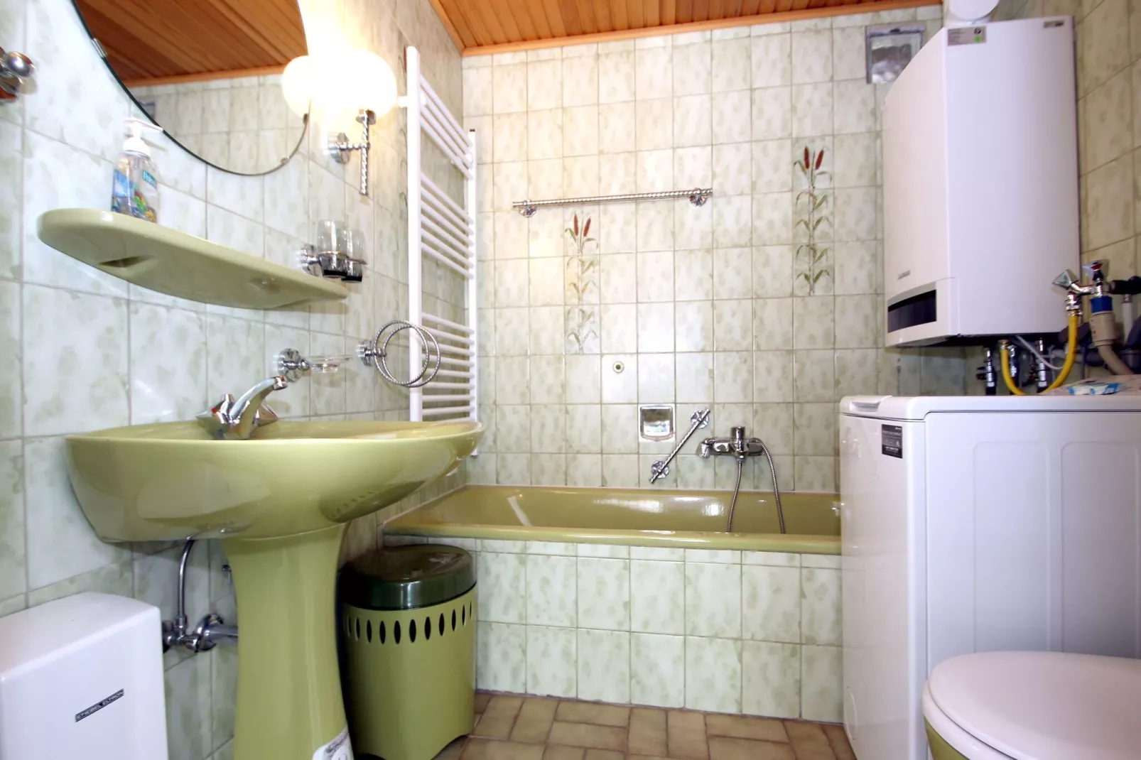 Ferienbungalow Wiesengrund mit Sauna-Bathroom