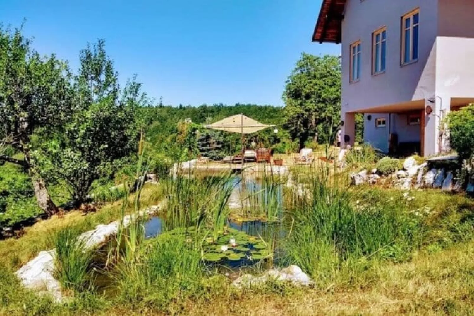 Holiday home Fijan-Terrassenbalkon