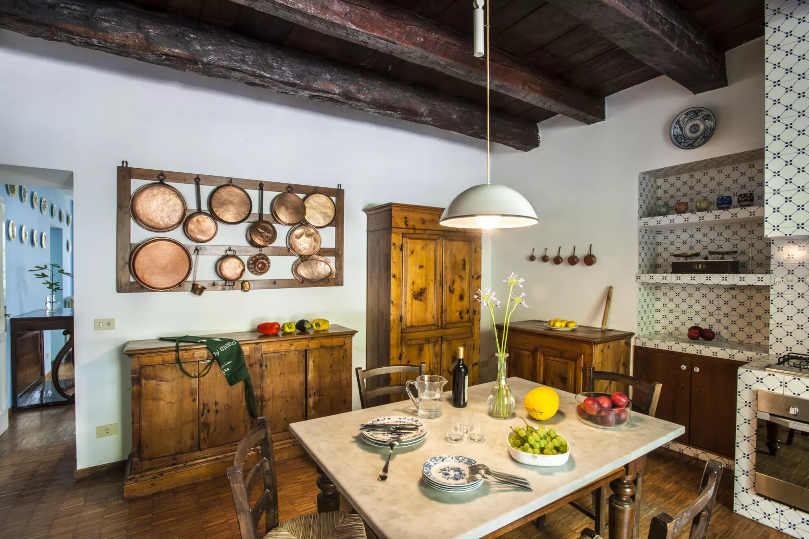 Monti-Kitchen