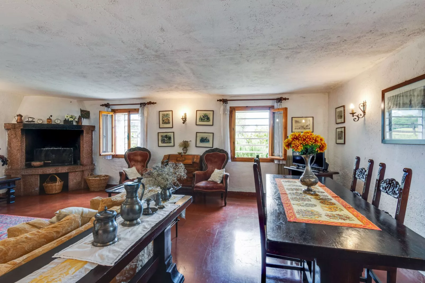 Casa Gherla Uno-Living room