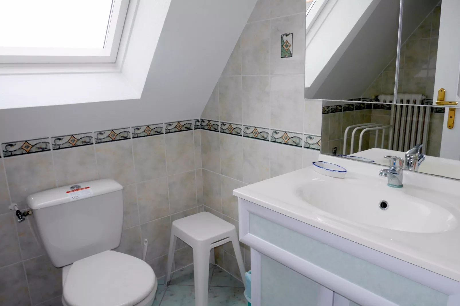 Natursteinhaus Lampaul-Plouarzel-Bathroom