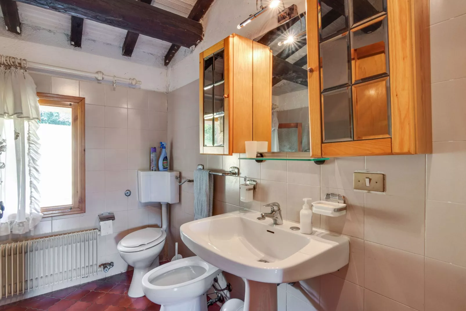 Casa Gherla Uno-Bathroom