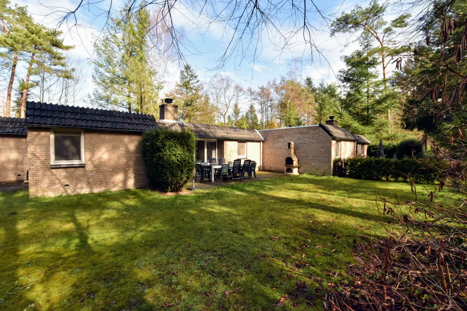 Bungalow Bosrijk-Exterior summer