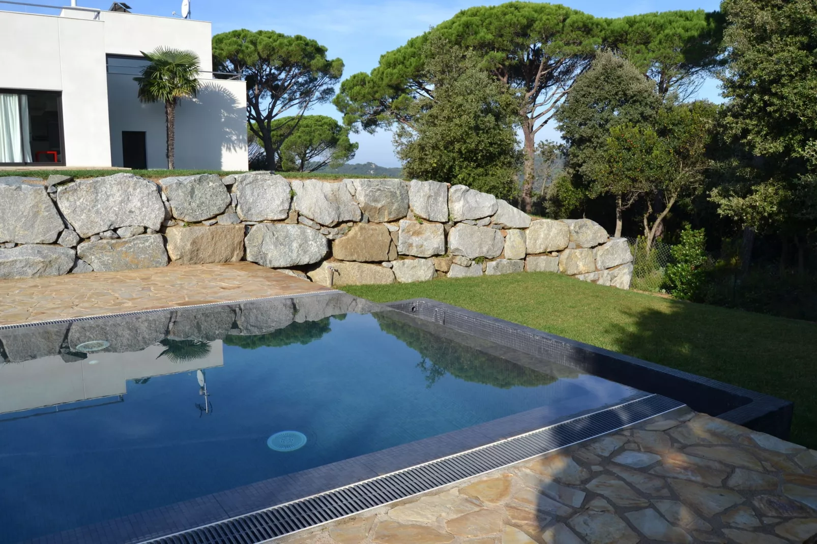 Villa Sant Andreu de Llavaneres-Exterior summer