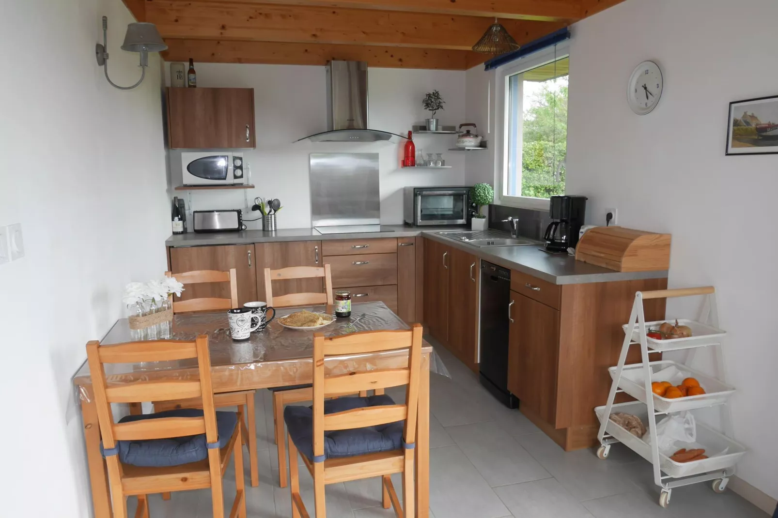 Holzhaus Landéda-Kitchen