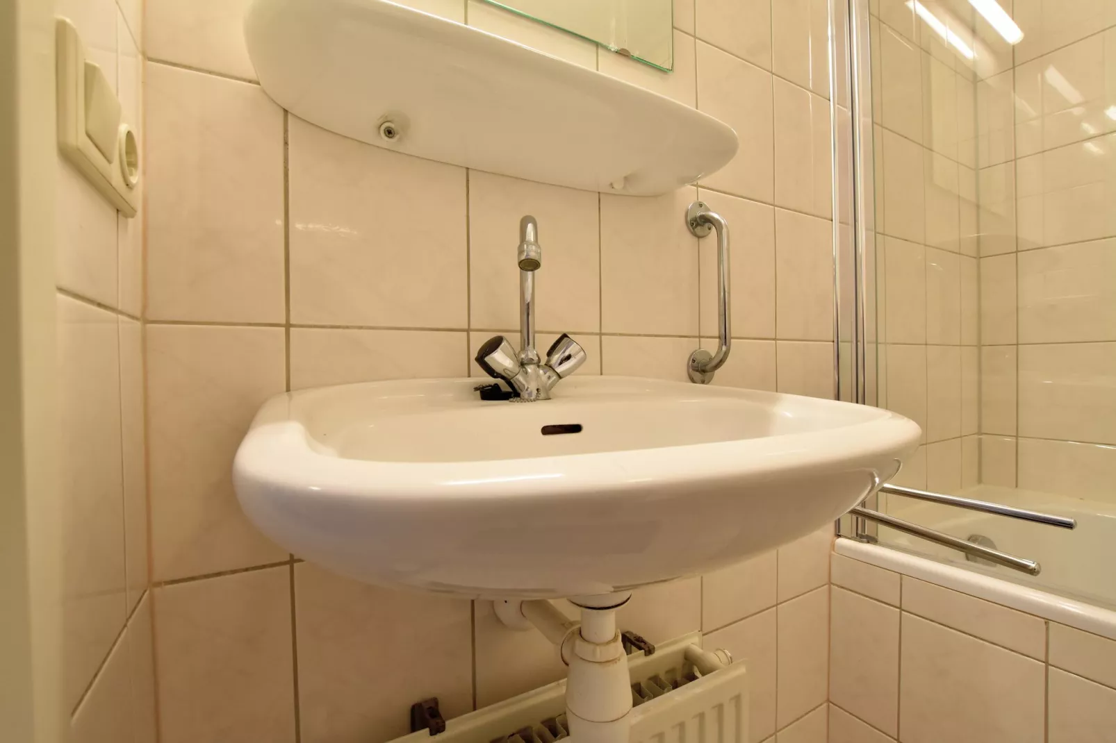 Bungalow Bosrijk-Bathroom