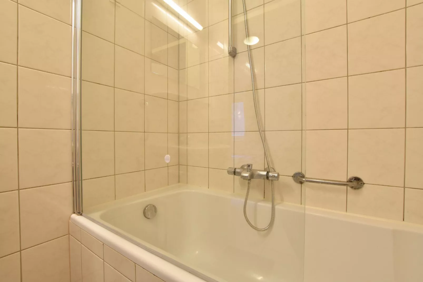 Bungalow Bosrijk-Bathroom