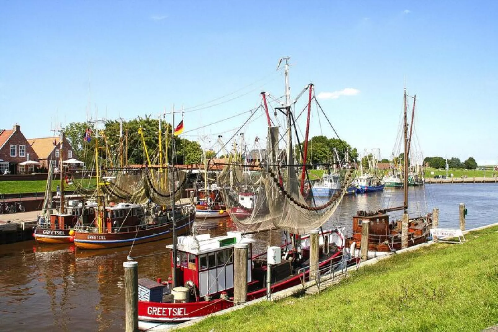 Greetsiel - Ferienhäuser Typ B-Areas summer 5km