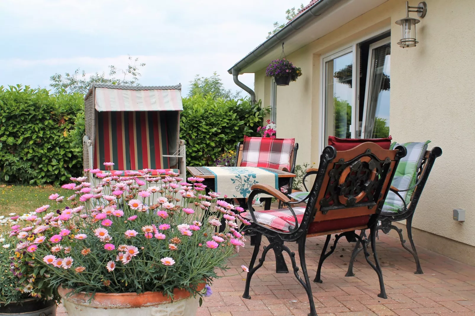 Hohenkirchen mit Garten Terrasse und Strandkorb-Extérieur été