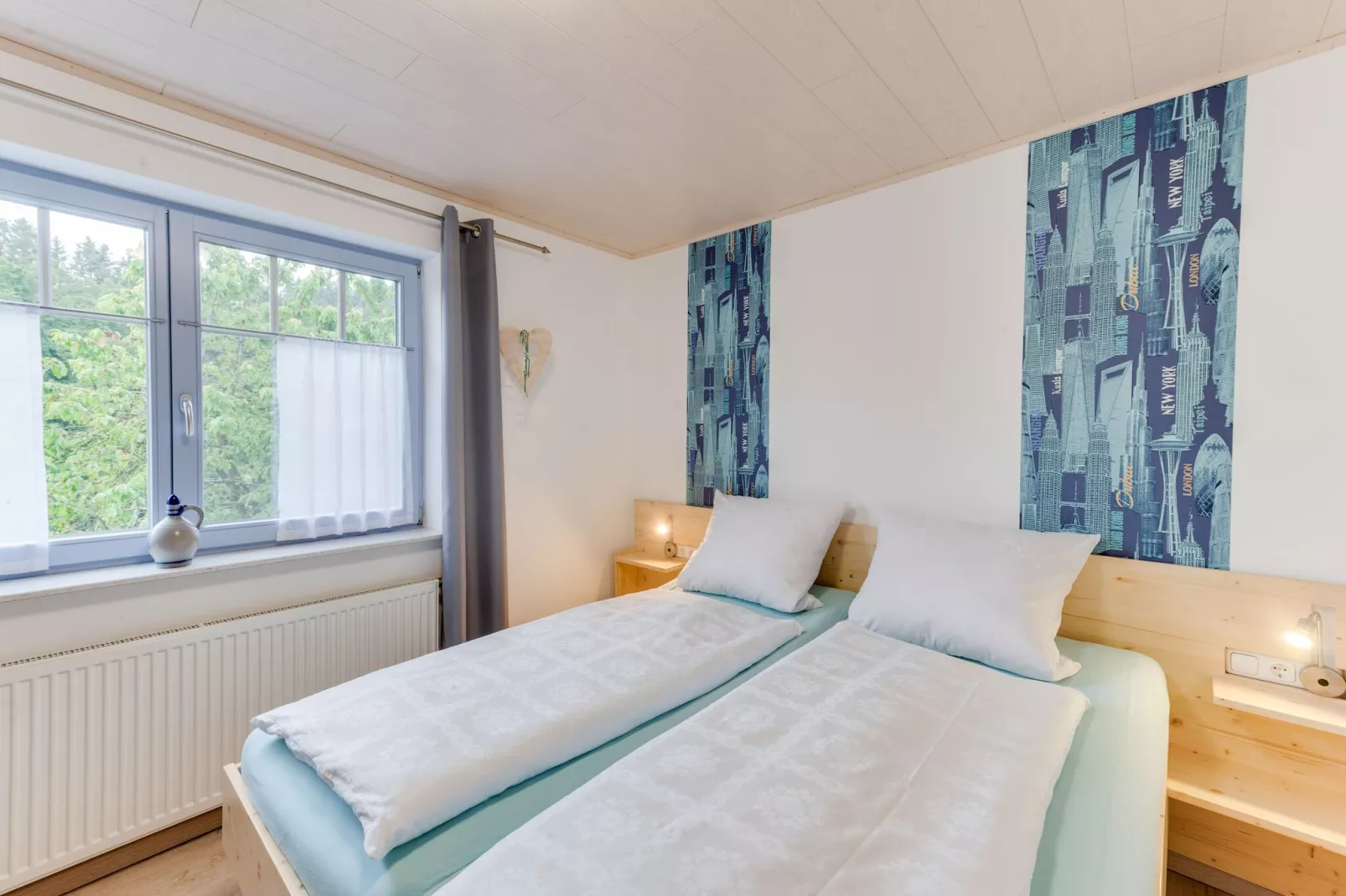 Zum Spitzen Land-Bedroom