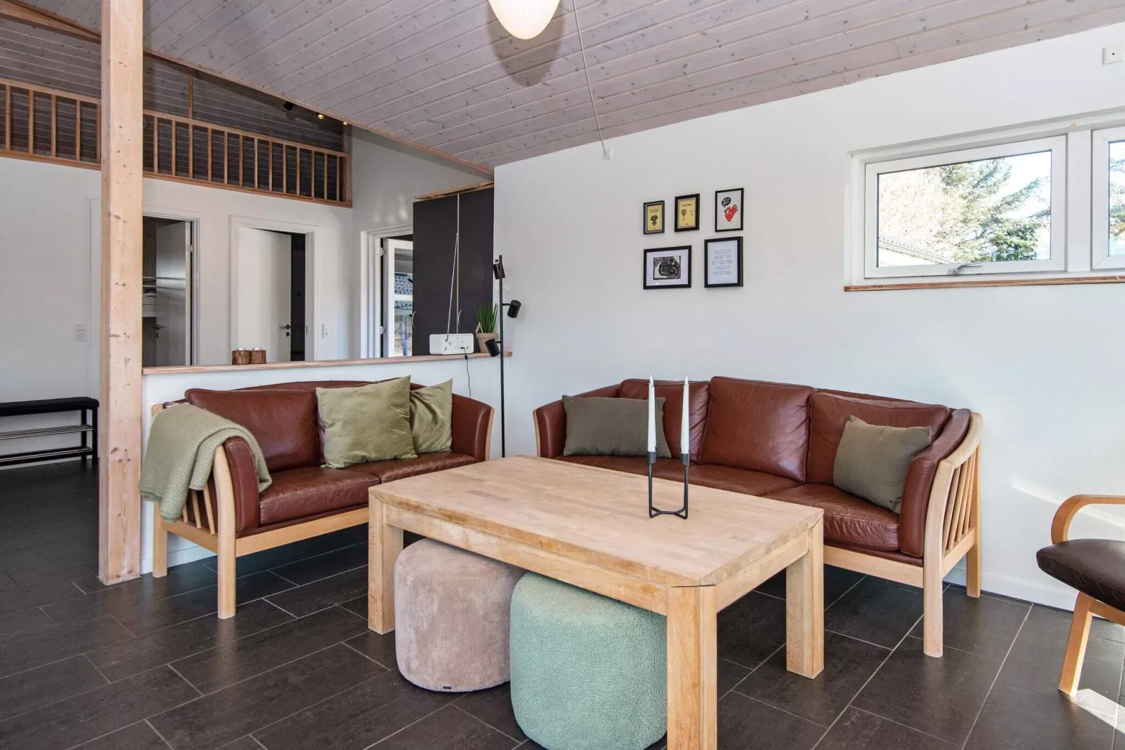 10 person holiday home in Løgstør-By Traum-Indoor