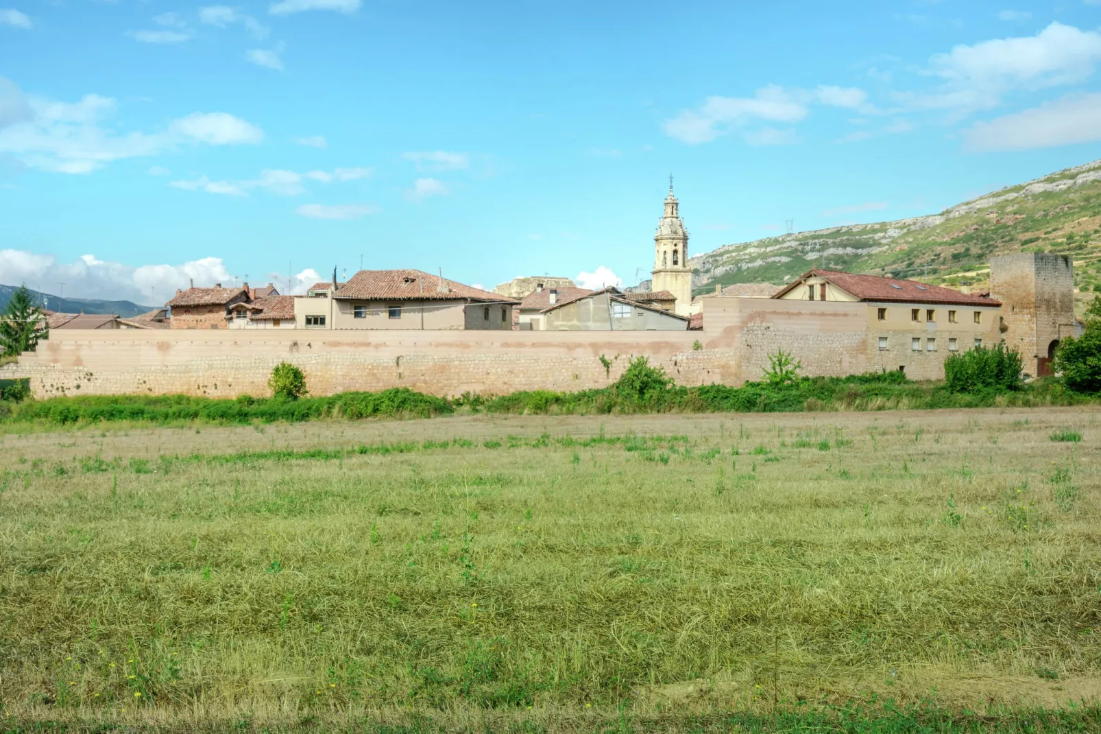 La Bodeguilla-Areas summer 1km