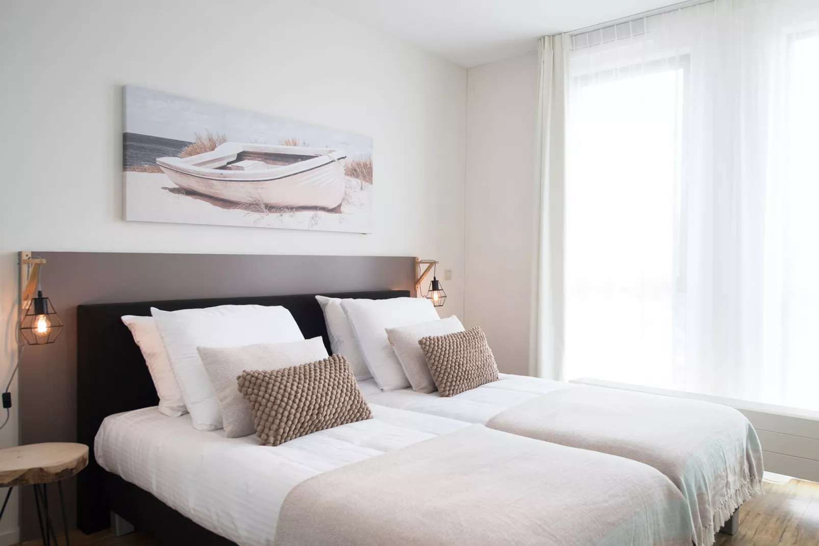 Scheveningen Harbour 60-Bedroom