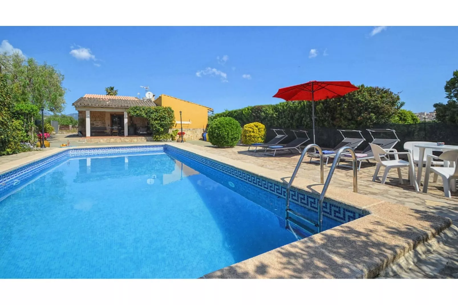 Sa Sini-Pool