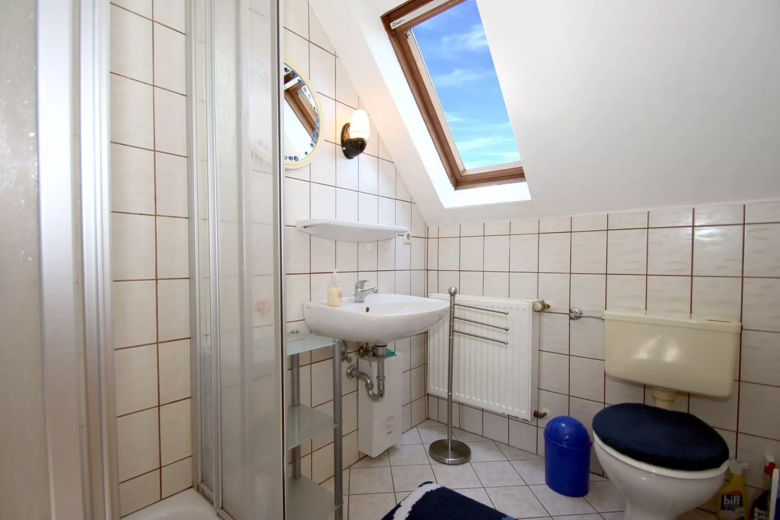 Ferienwohnung Moorhusen-Bathroom