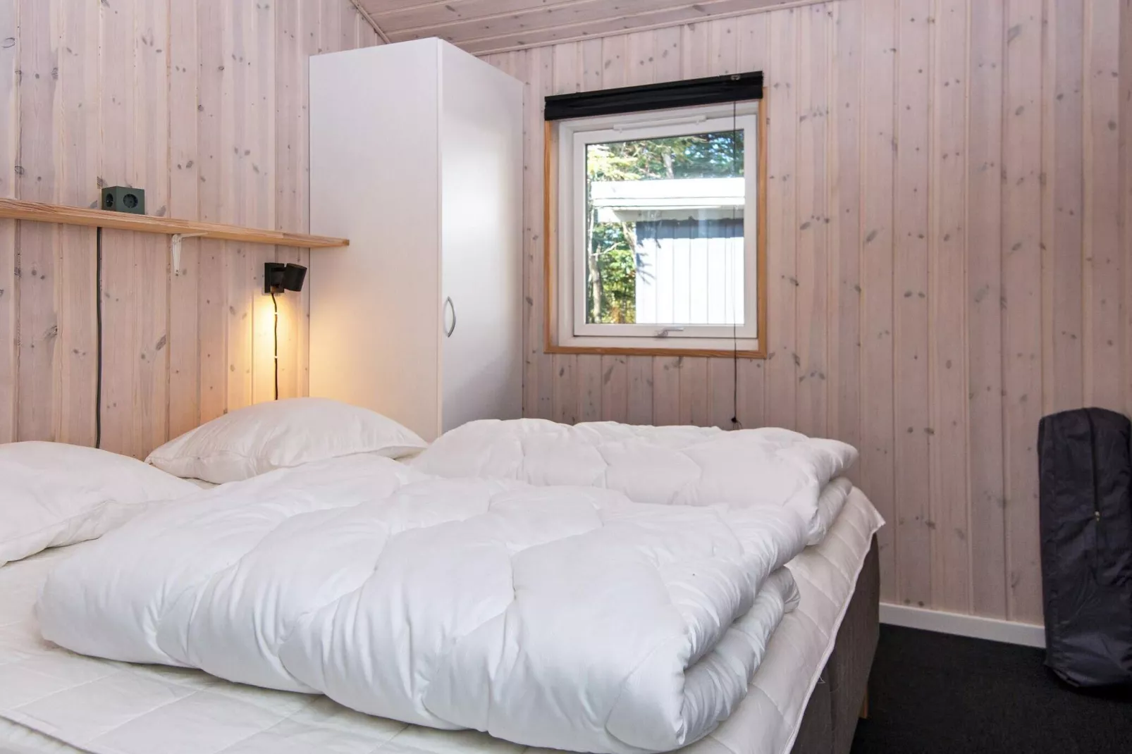 10 person holiday home in Løgstør-By Traum-Indoor