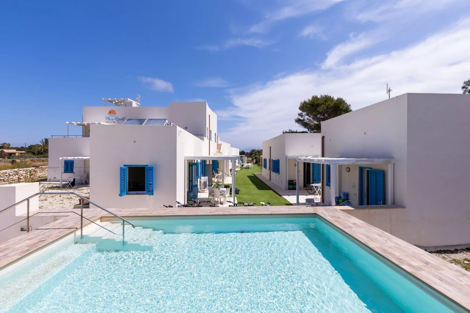 Plaia Case Vacanza 2-Pool