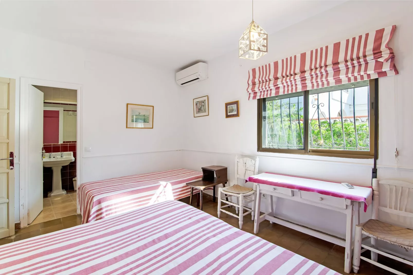 Gaviota-Bedroom