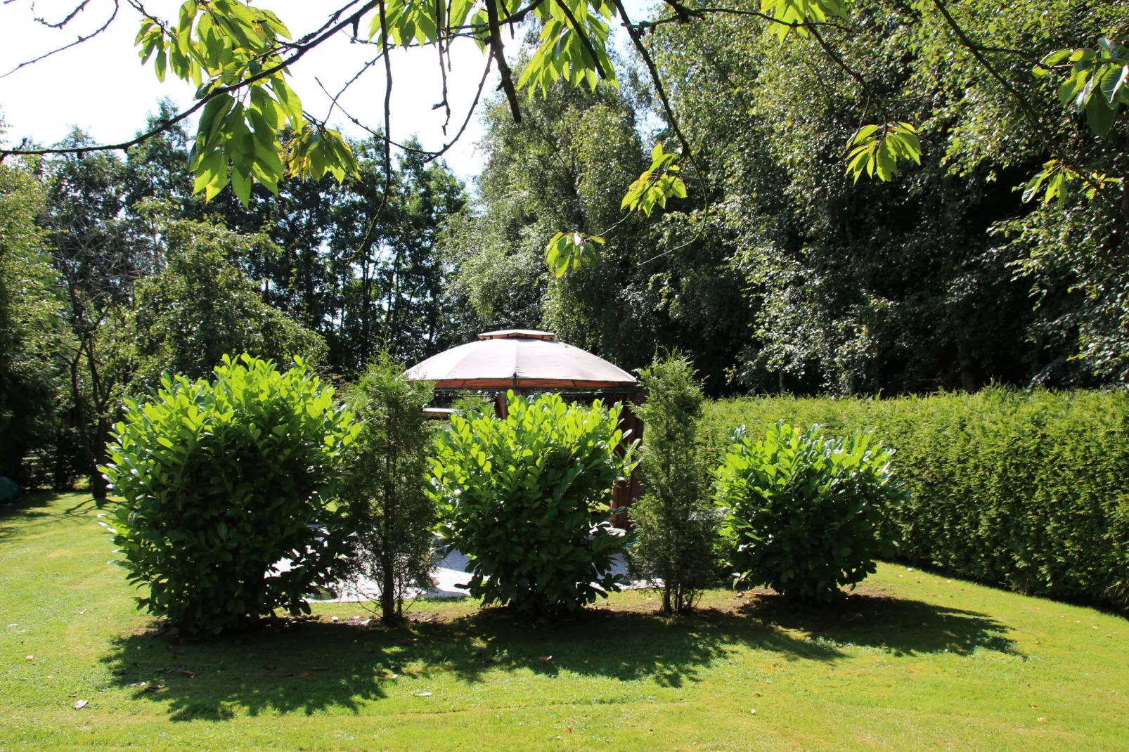 Ferienwohnung Moorhusen-Gardens summer