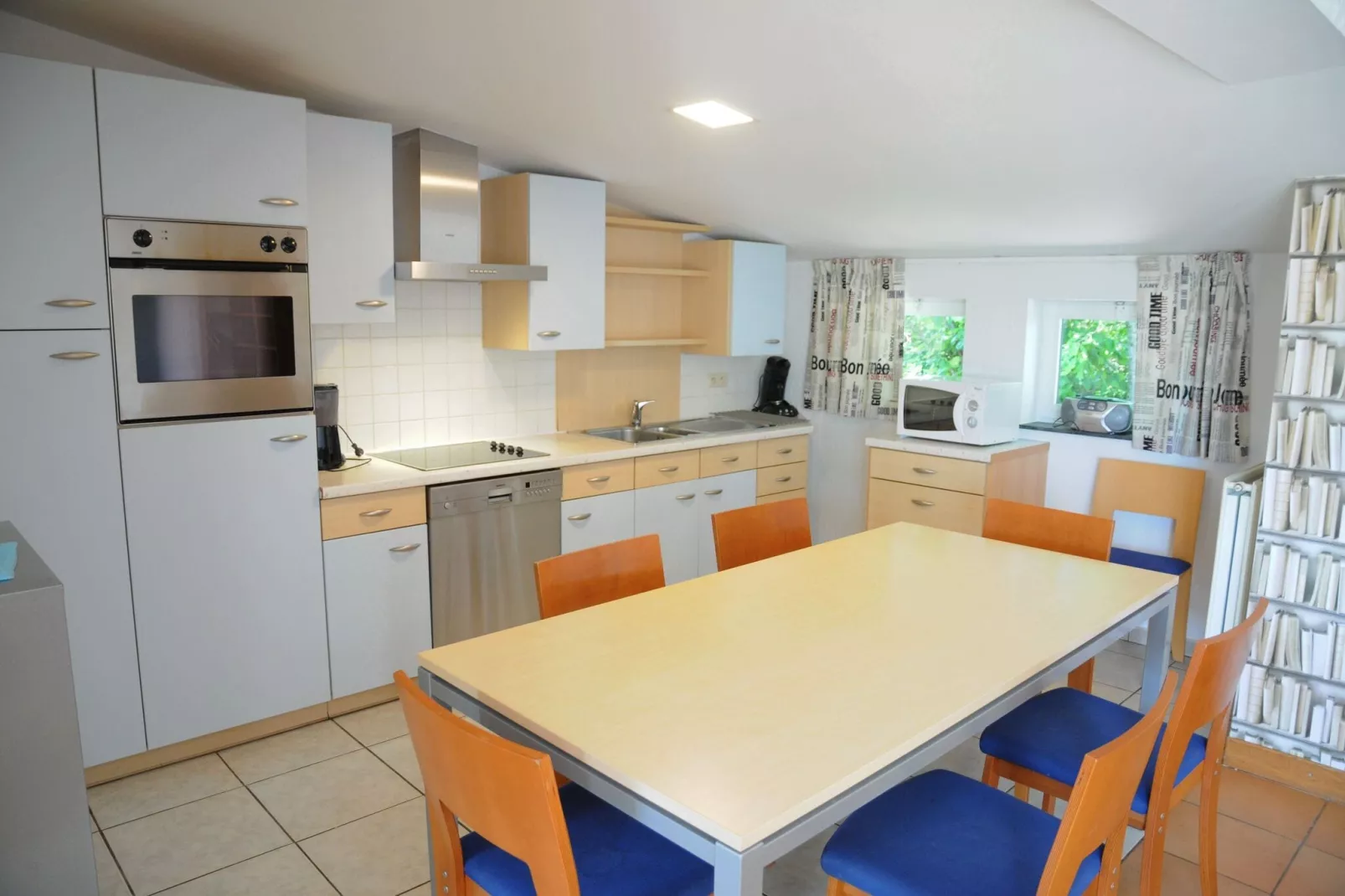 BIBLIOTHÈQUE-Kitchen