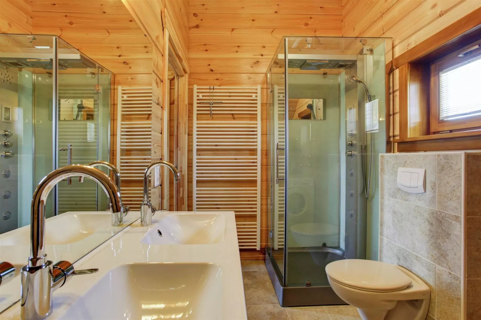 EcoLodge Sauerland 1-Bathroom
