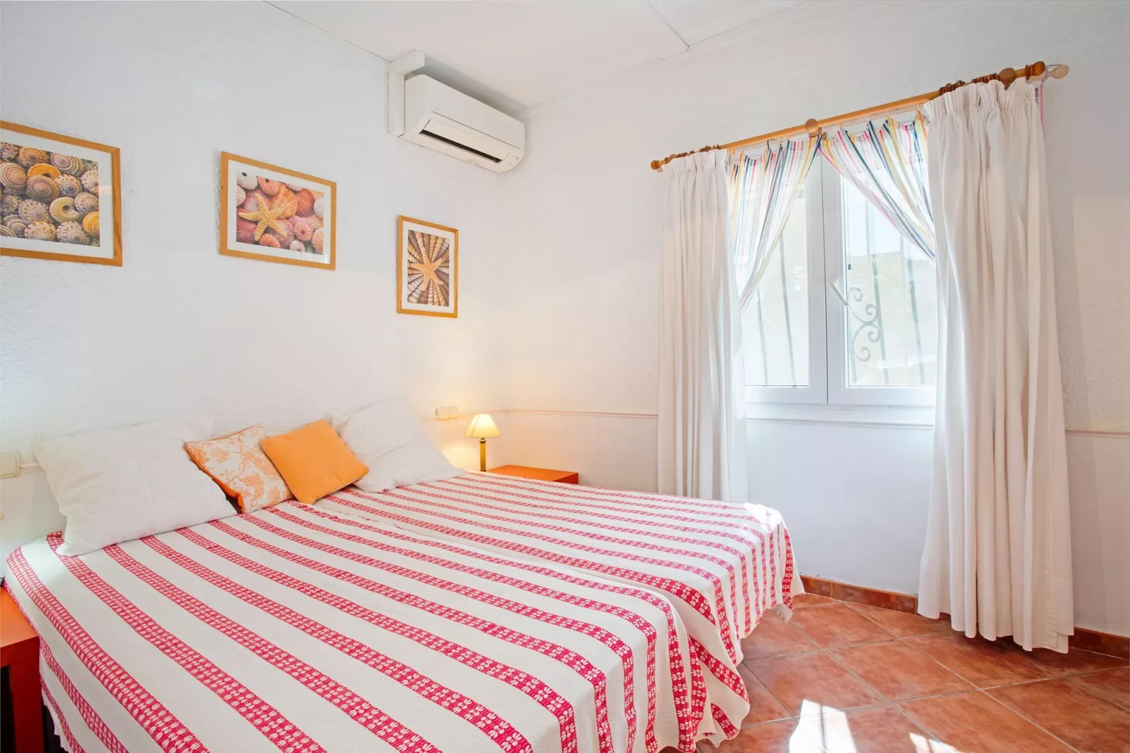La Estrella-Bedroom