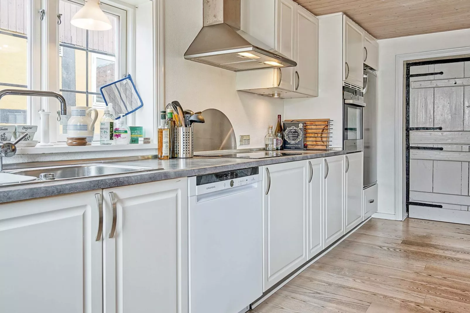 6 person holiday home in Svaneke-Indoor