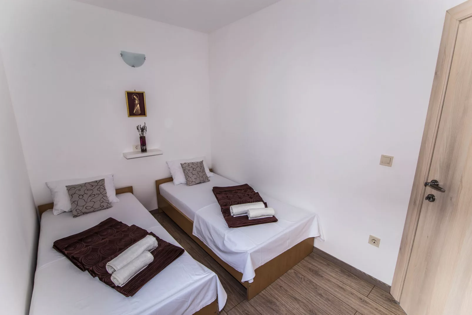 Vesely-Bedroom