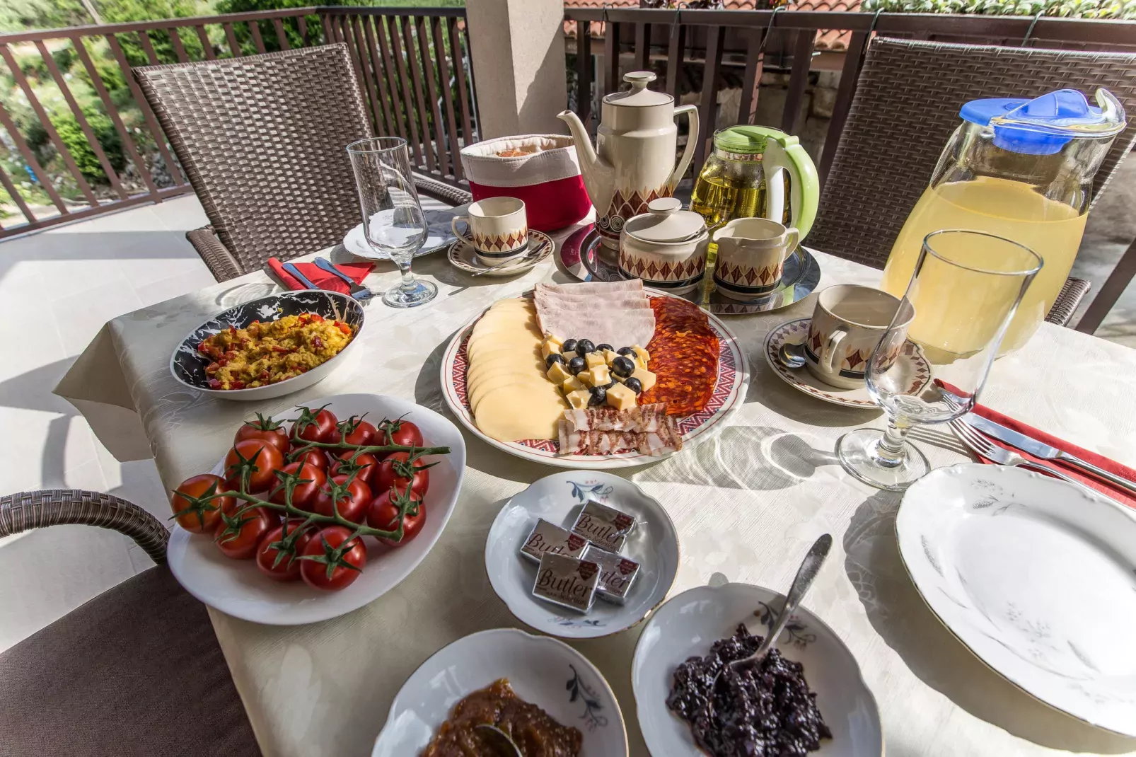 Vesely-Terrace balcony