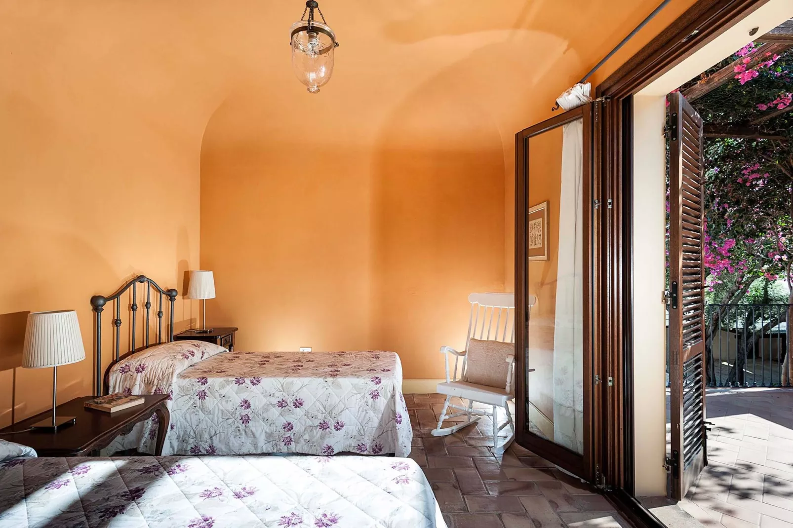 Villa Arangea Dieci-Bedroom