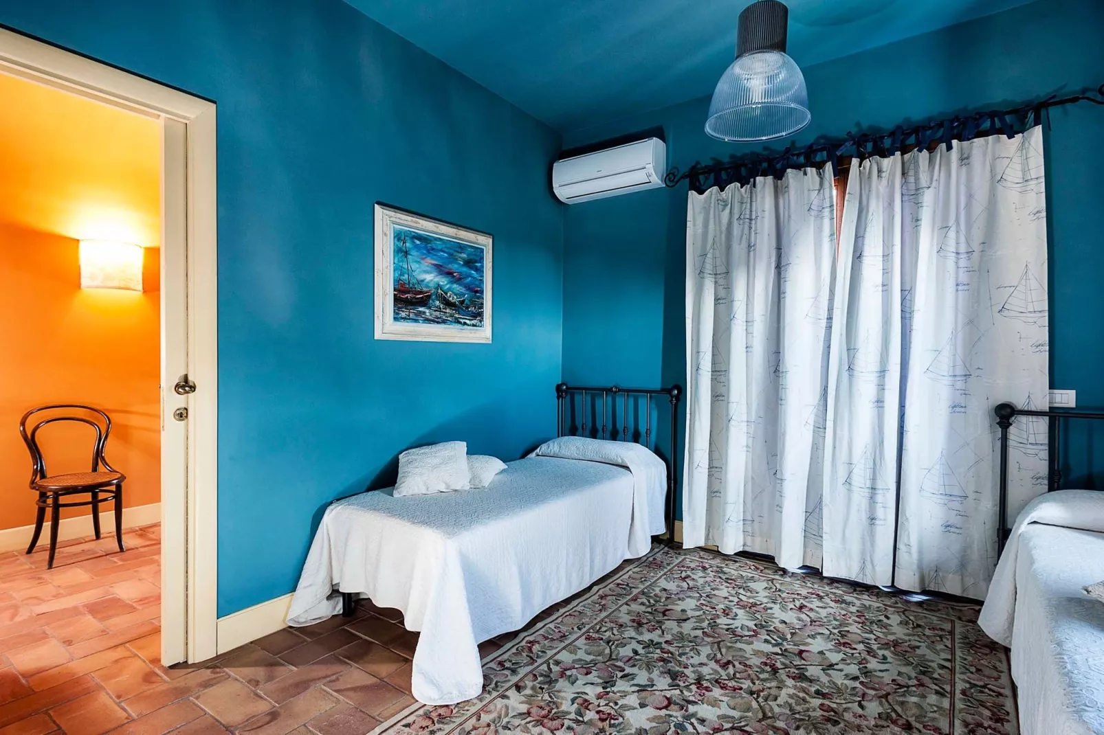 Villa Arangea Dieci-Bedroom