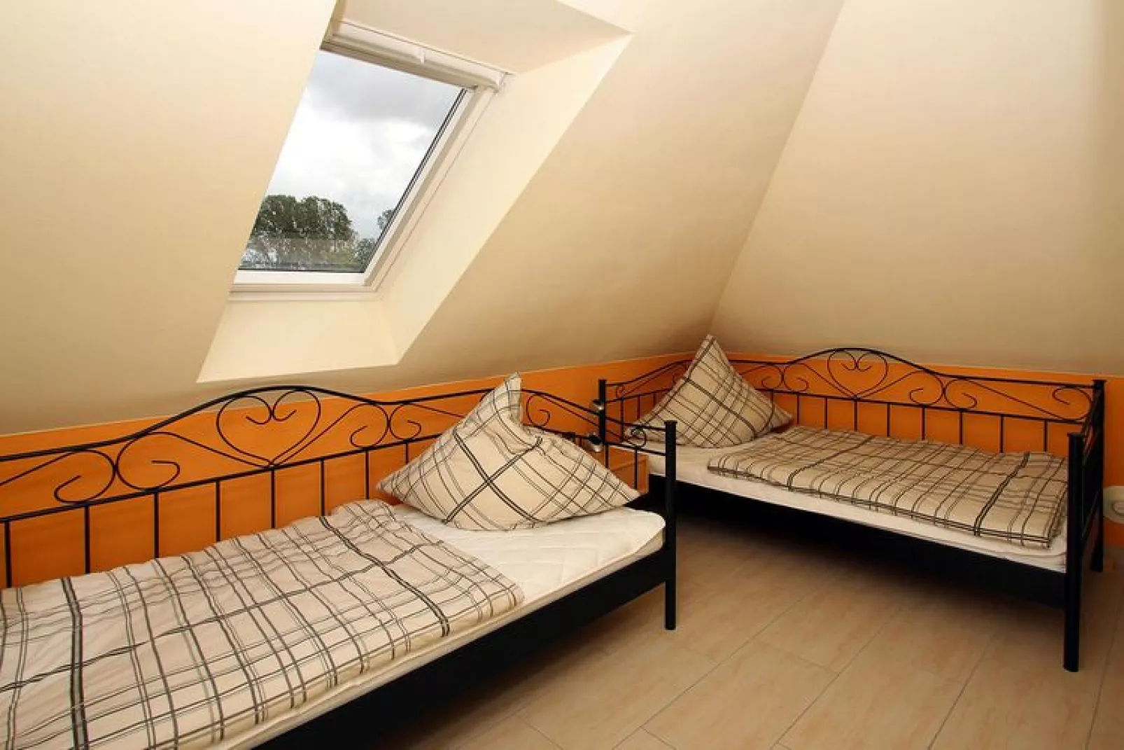 Große Ferienwohnung für 7 Personen-Bedroom