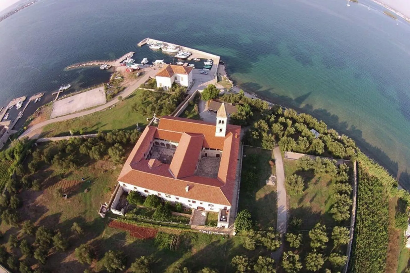 Vacation house Ornella-Gebiete Sommer 20 km