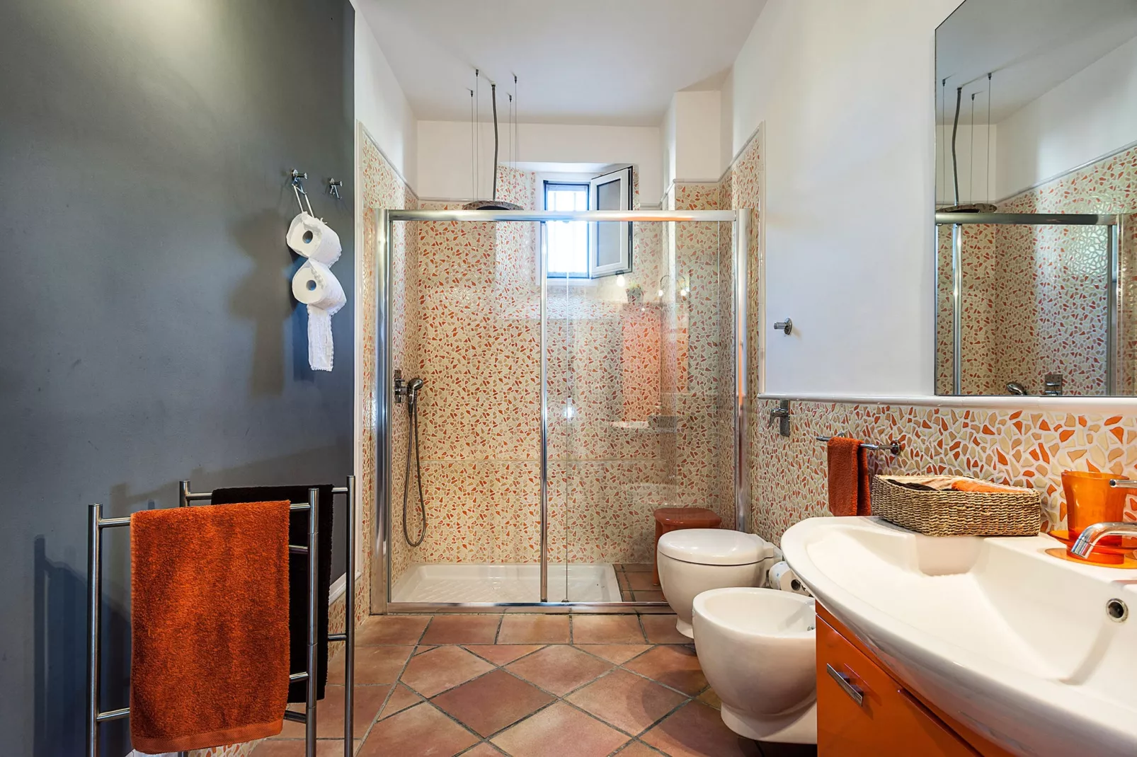 Casa Marsala uno-Bathroom
