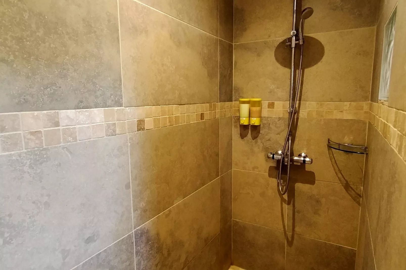 Villa Contempo 6-Badezimmer