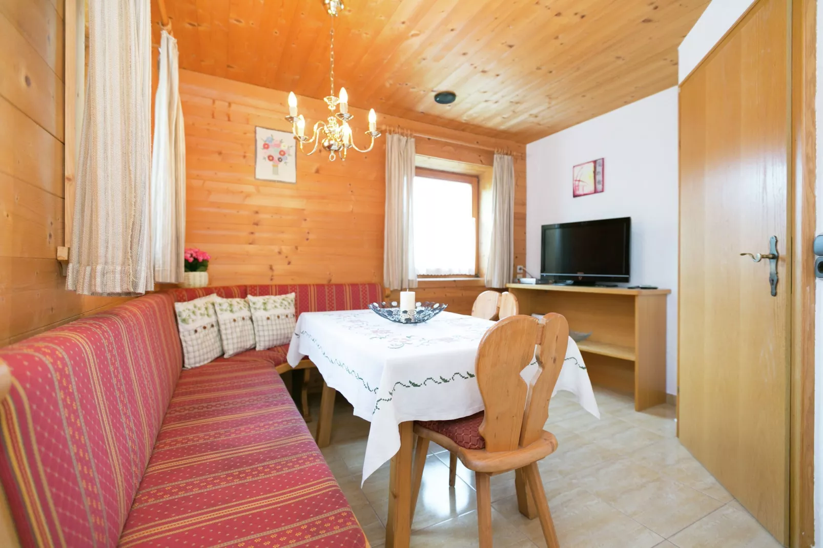 Brunnkopf-Dining room