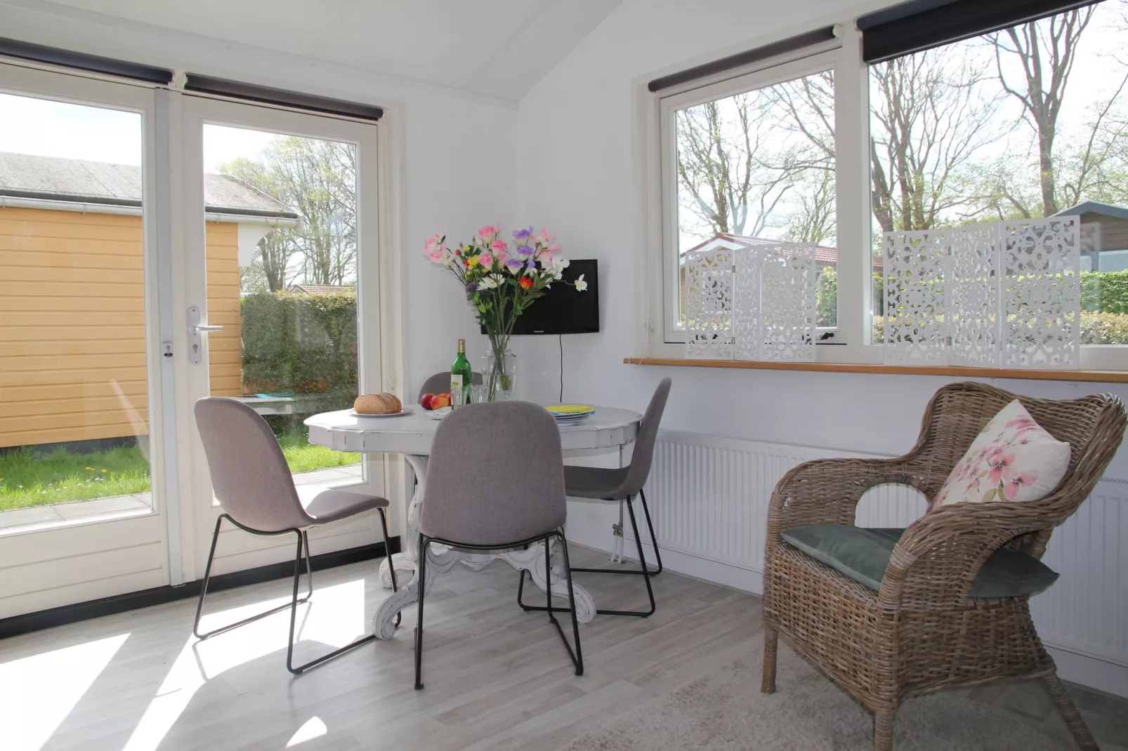 Landelijk bij Zee-Dining room