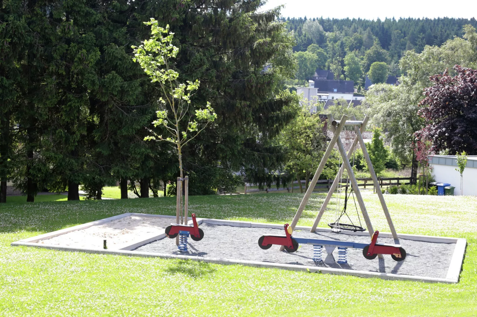 Küstelberg-Garten Sommer