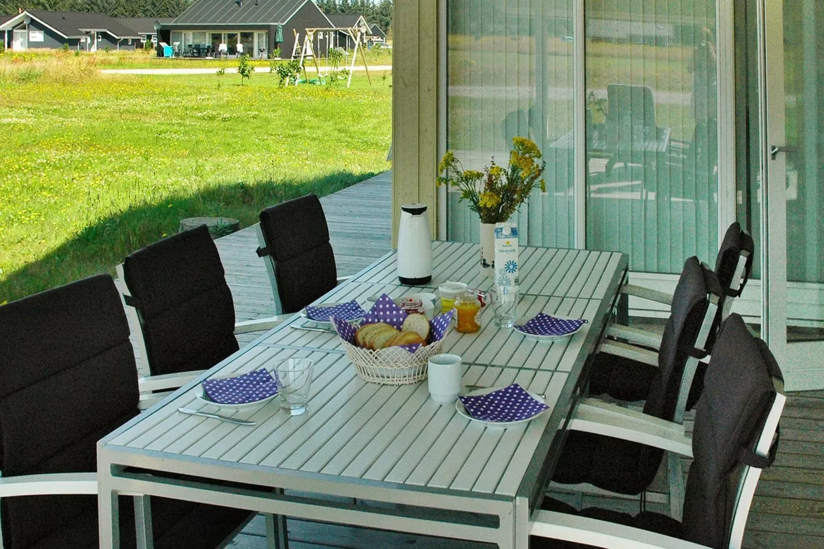 10 person holiday home in Brovst-By Traum-View