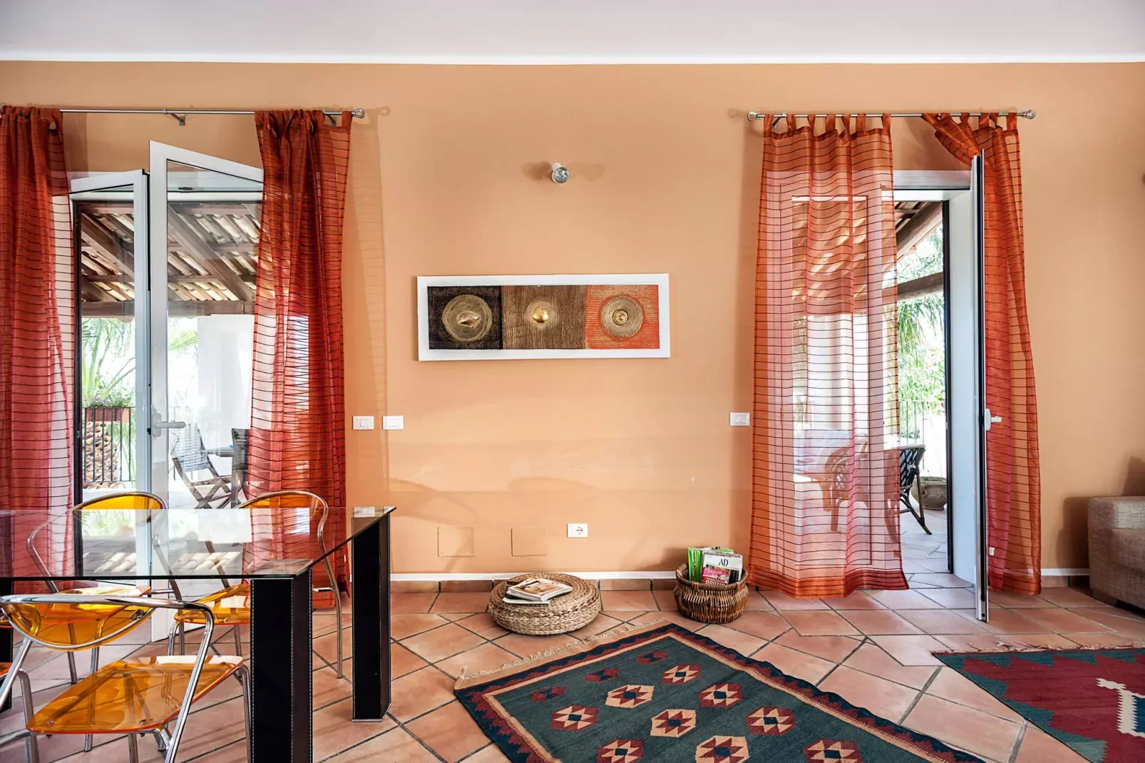 Casa Marsala Due-Dining room