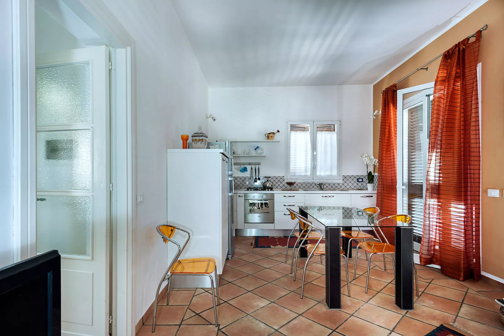 Casa Marsala Due-Kitchen