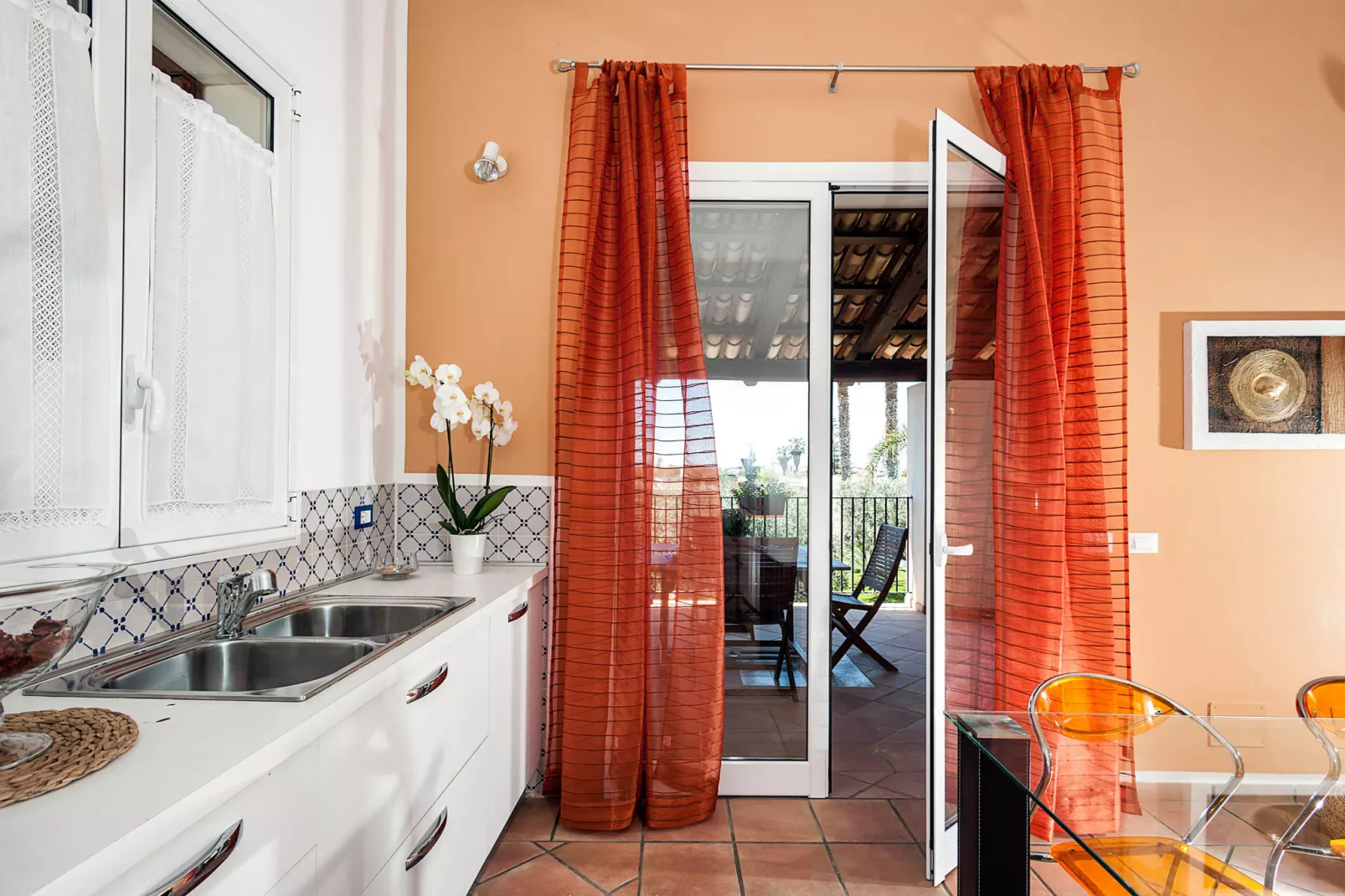 Casa Marsala Due-Kitchen