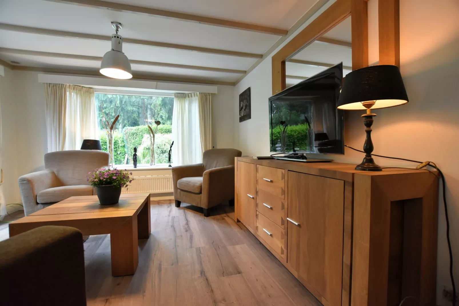 Reewold-Living room