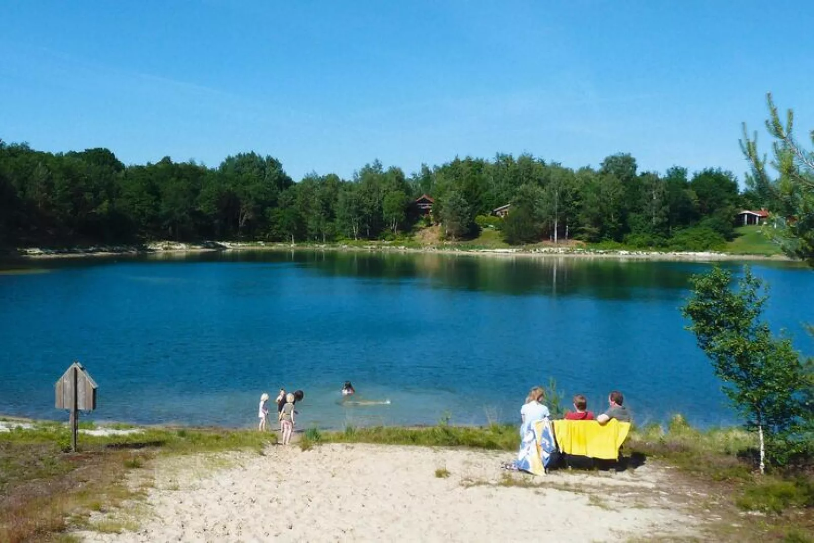 Ferienhaus Wiefelstede-Lehe-Water view