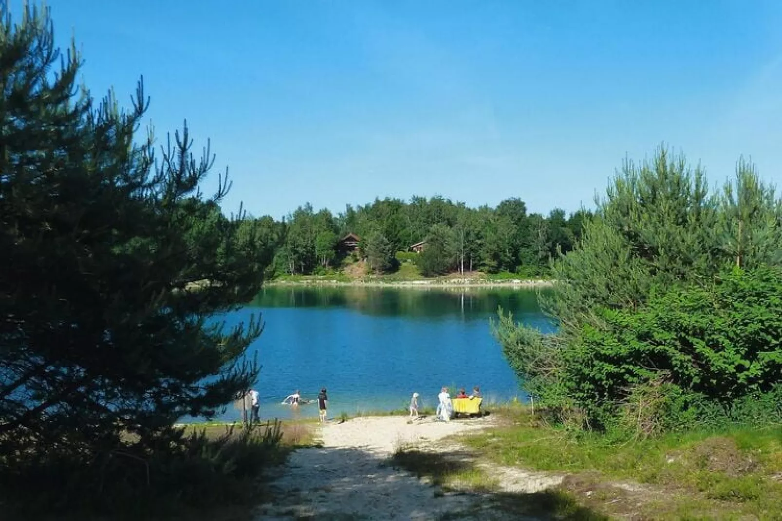 Ferienhaus Wiefelstede-Lehe-Water view