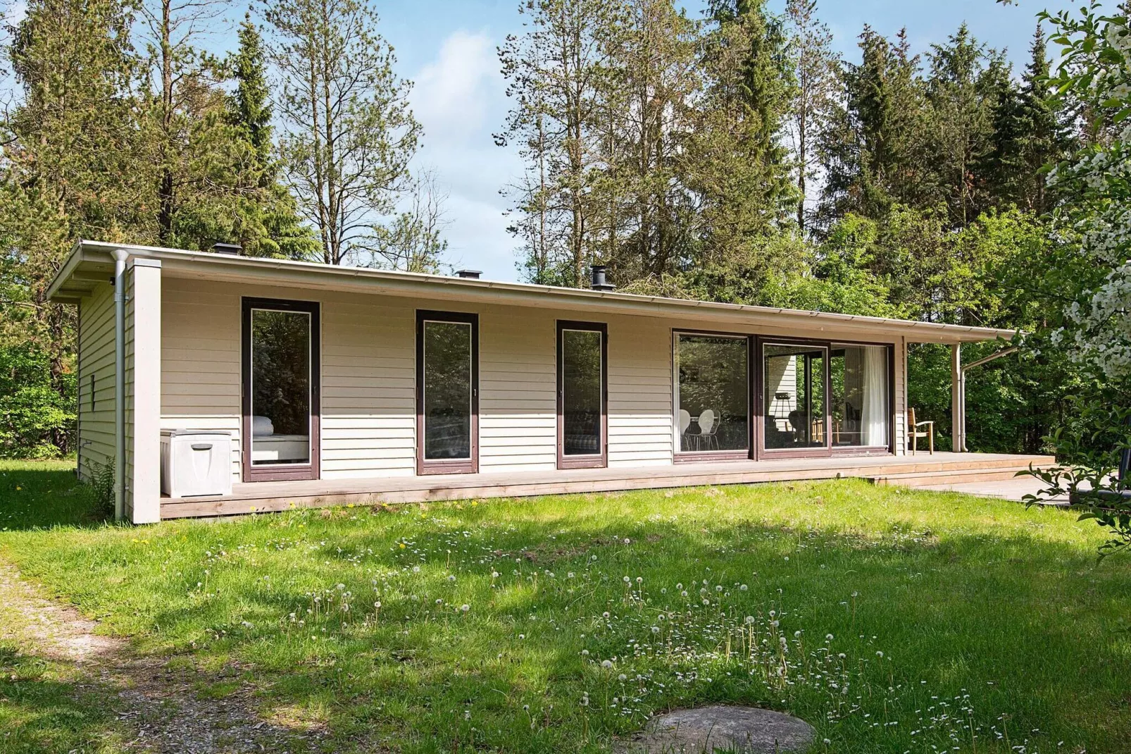 6 person holiday home in Bording-Outdoor