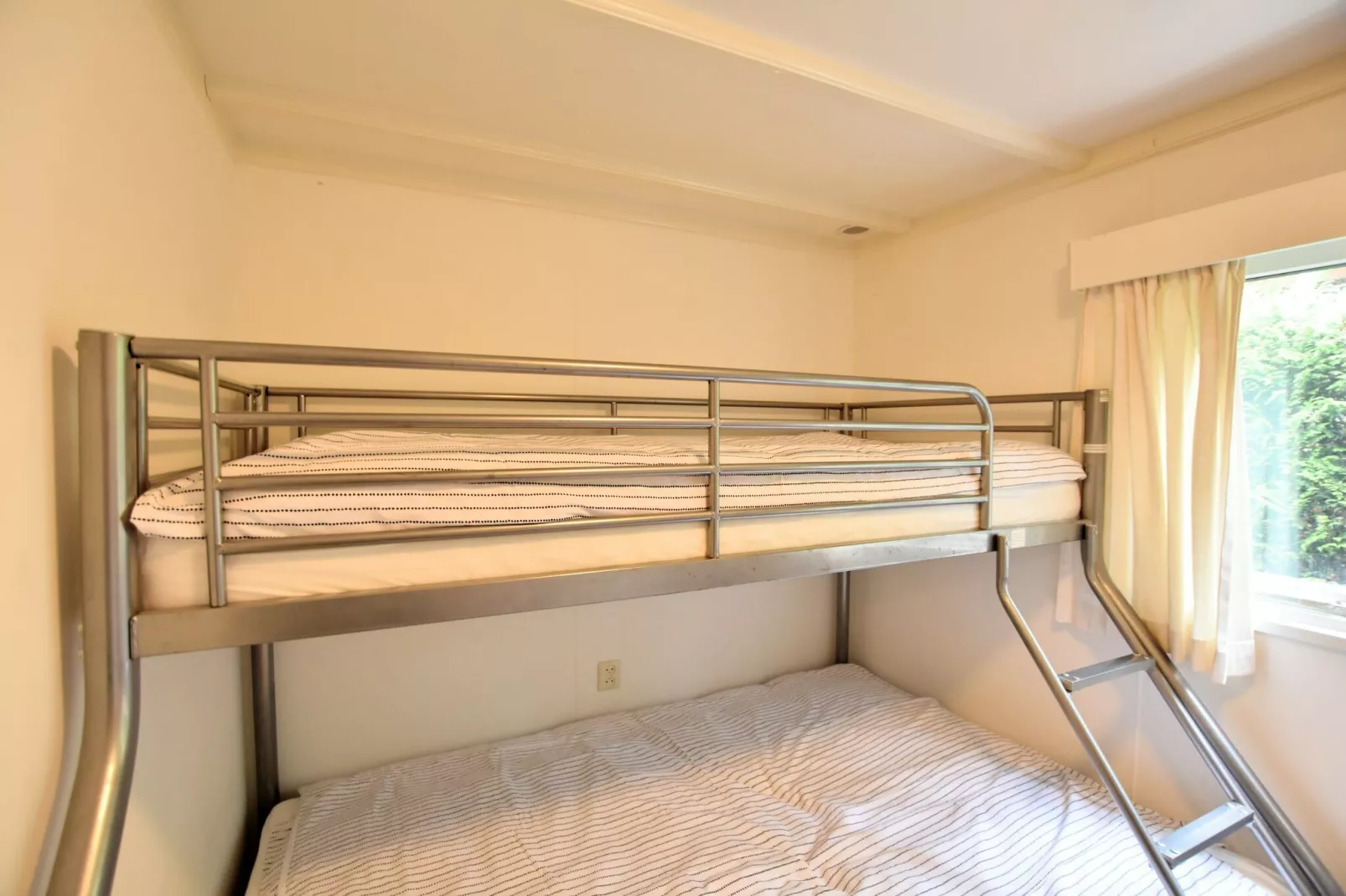 Reewold-Bedroom